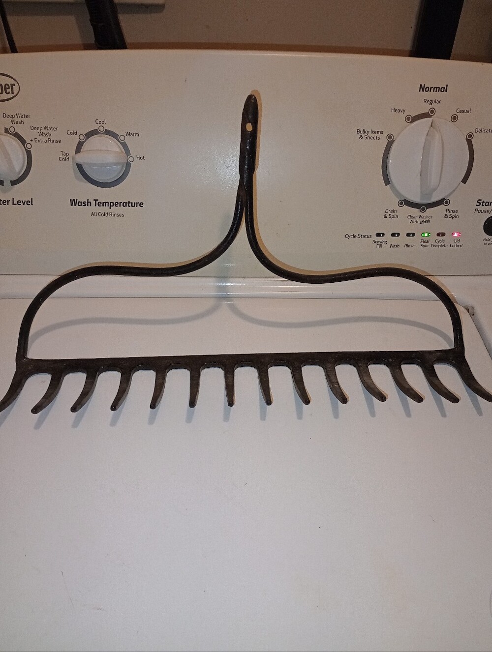 Heavy-Duty Vintage Black Garden Rake Head - Replacement Tines